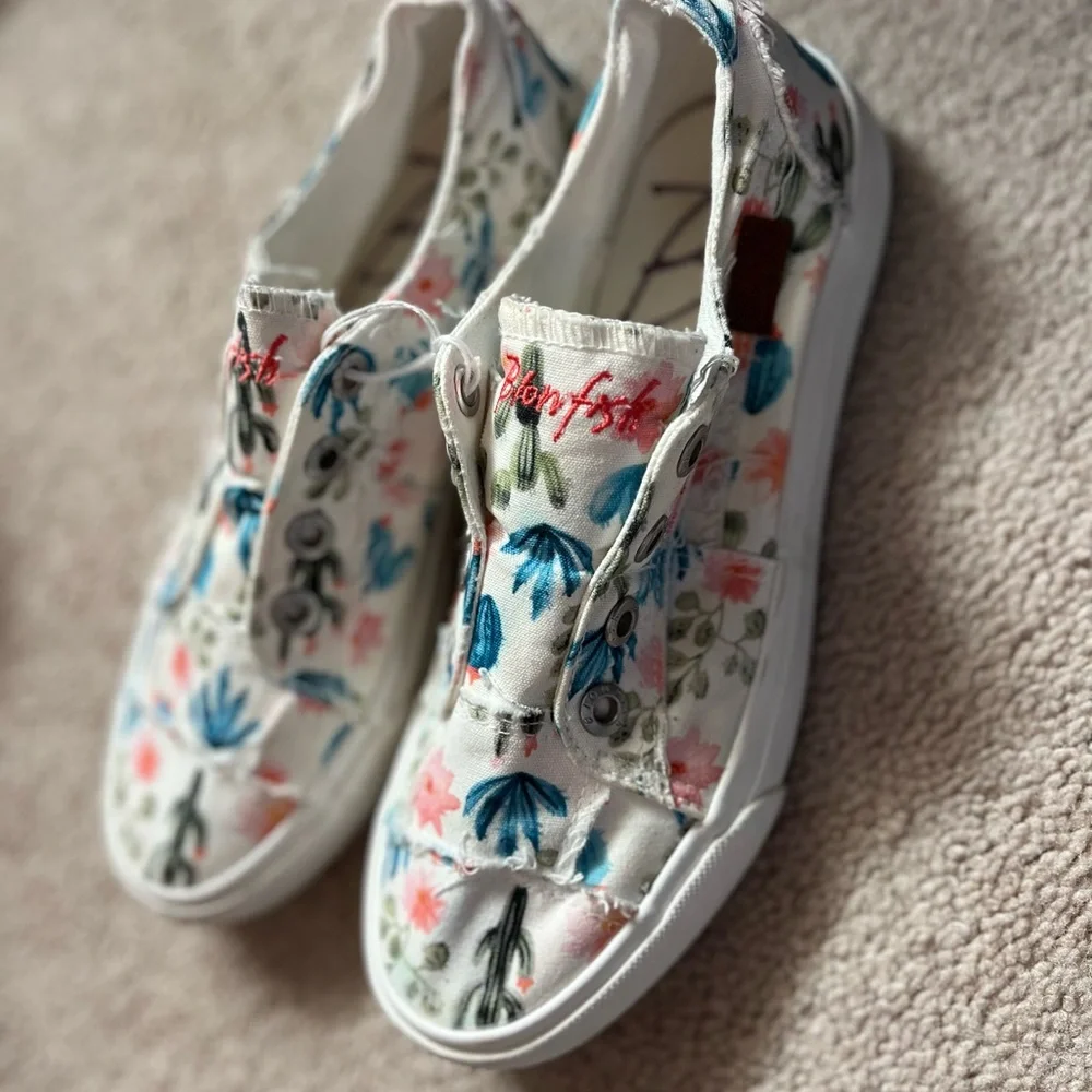 Blowfish Slip-on Sneakers - White and Blue - Picture 2 of 4